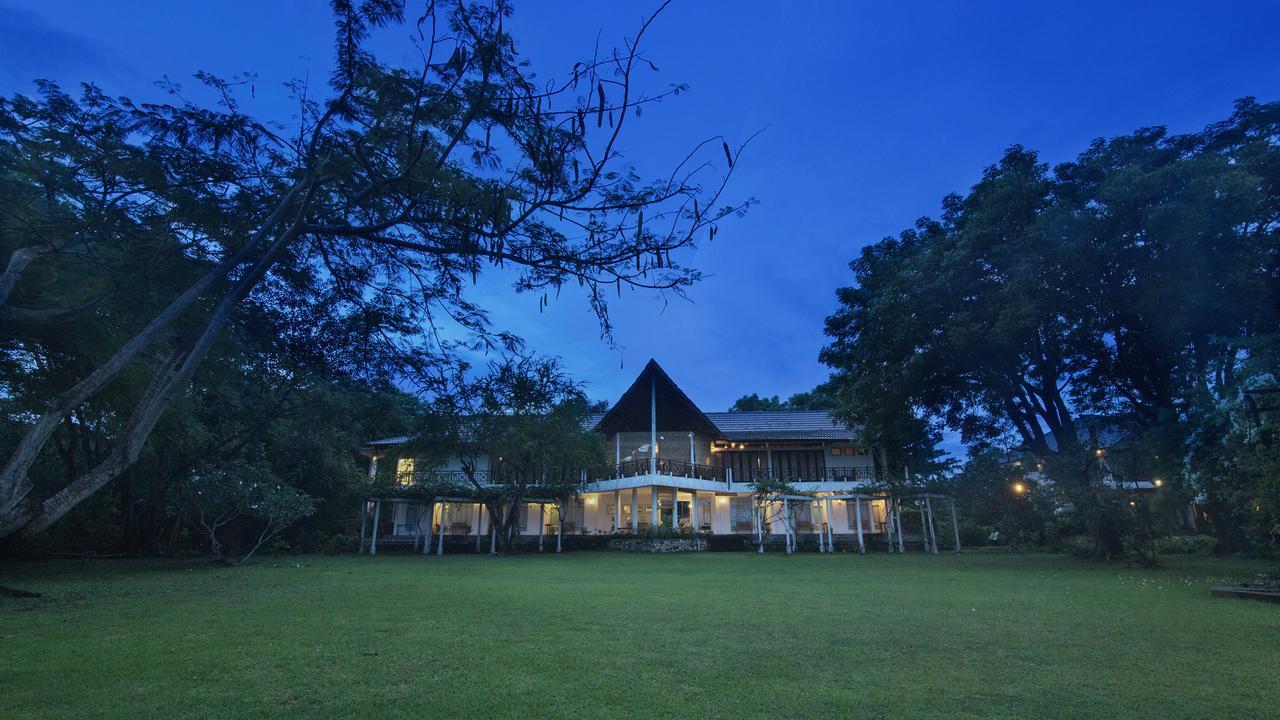 Bajo Komodo Eco Lodge Лабуан-Баджо Екстер'єр фото
